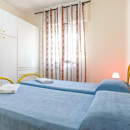 Διαμέρισμα Tony *